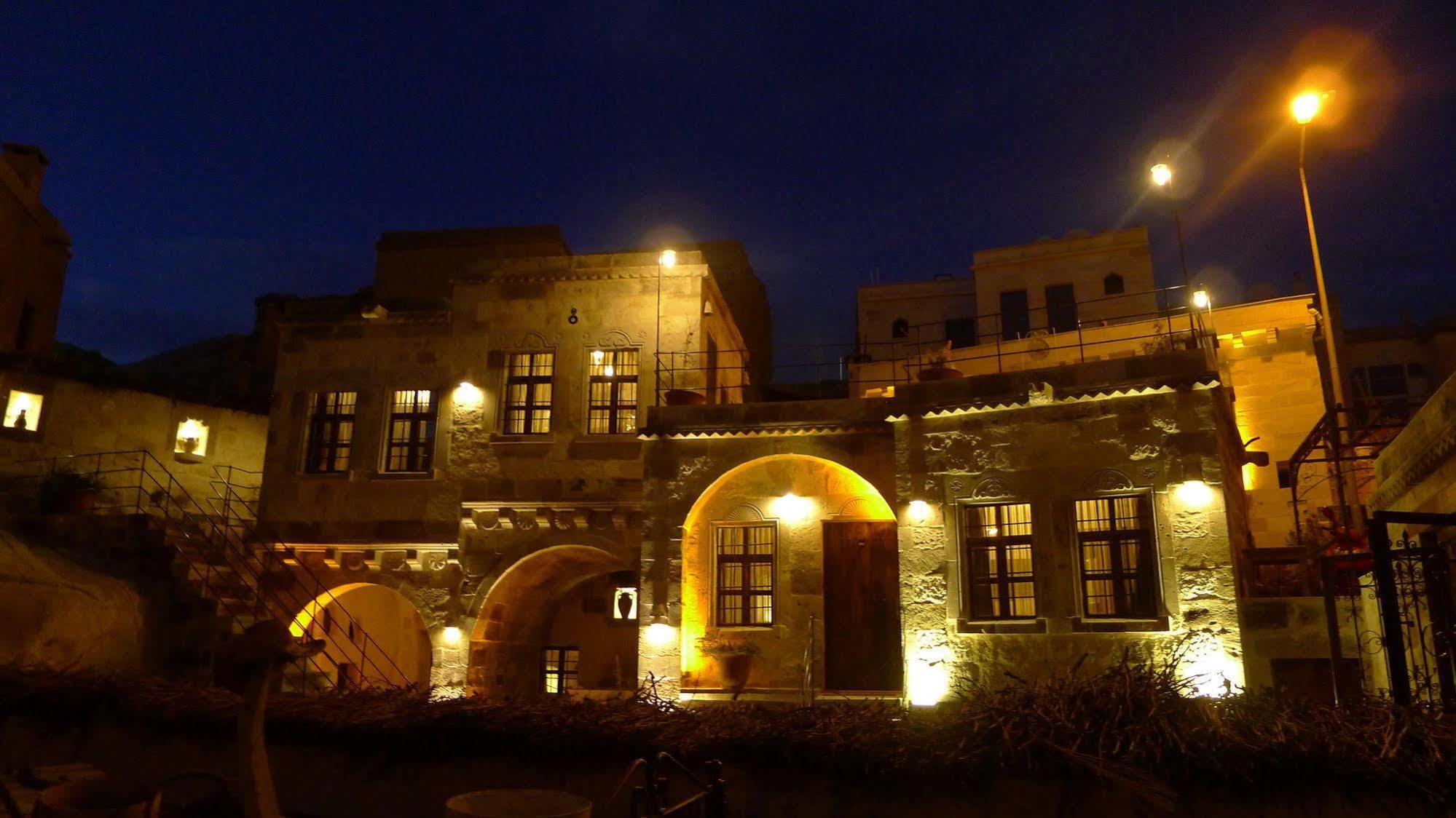 King Cave Hotel By Traveller'S Гьореме Екстер'єр фото